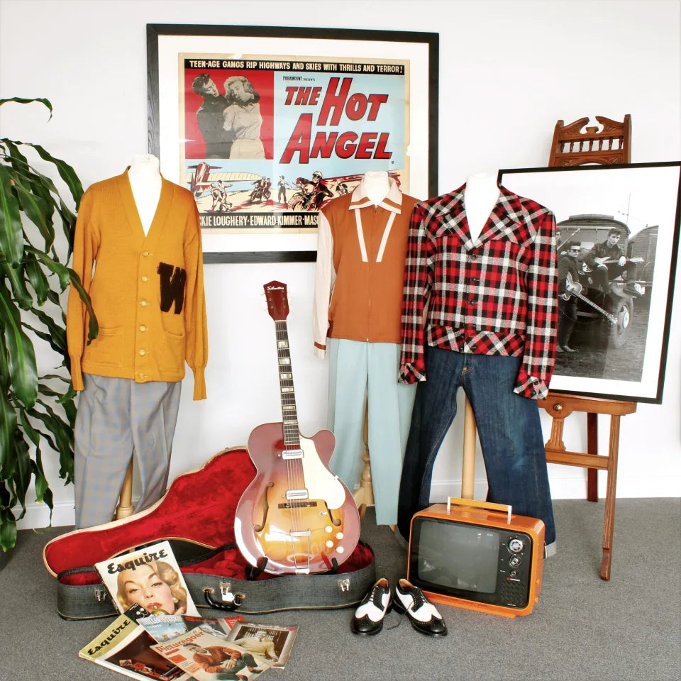 Americana Dreams - 1950s men's gear and guitars go to auction