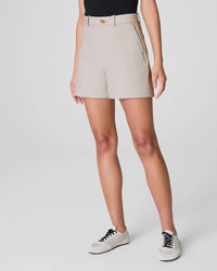 SPANXsupersmooth™ Stretch Twill Short, 5" Spanx
