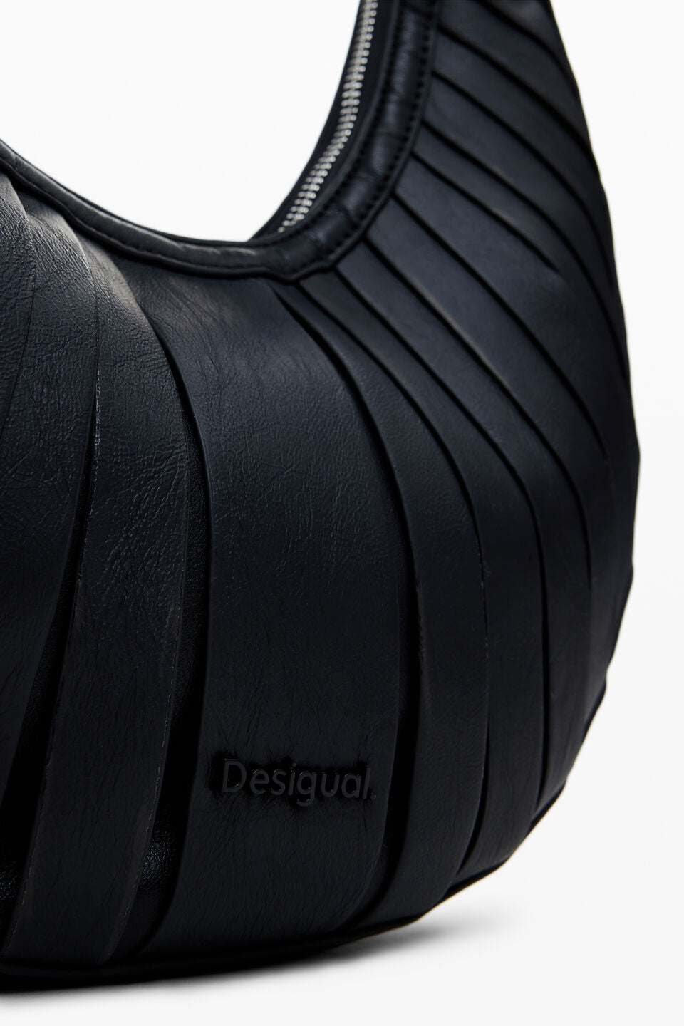 Medium Panel Bag Desigual.