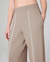 AirEssentials Pique Straight Leg Pant - Ashwood Spanx