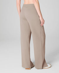 AirEssentials Pique Straight Leg Pant - Ashwood Spanx