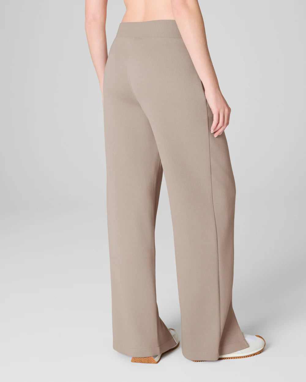 AirEssentials Pique Straight Leg Pant - Ashwood Spanx