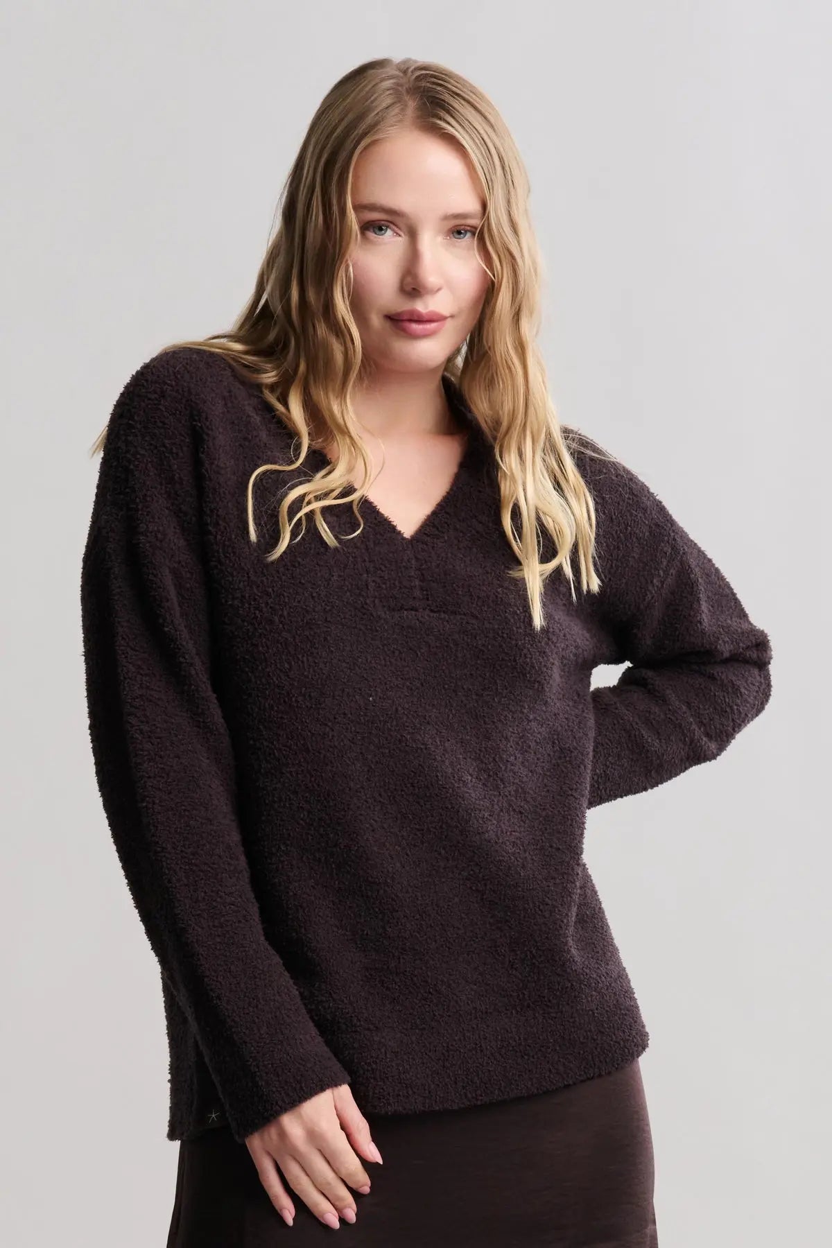 CozyChic® V-Neck Pullover - Umber Queen of Sparkles