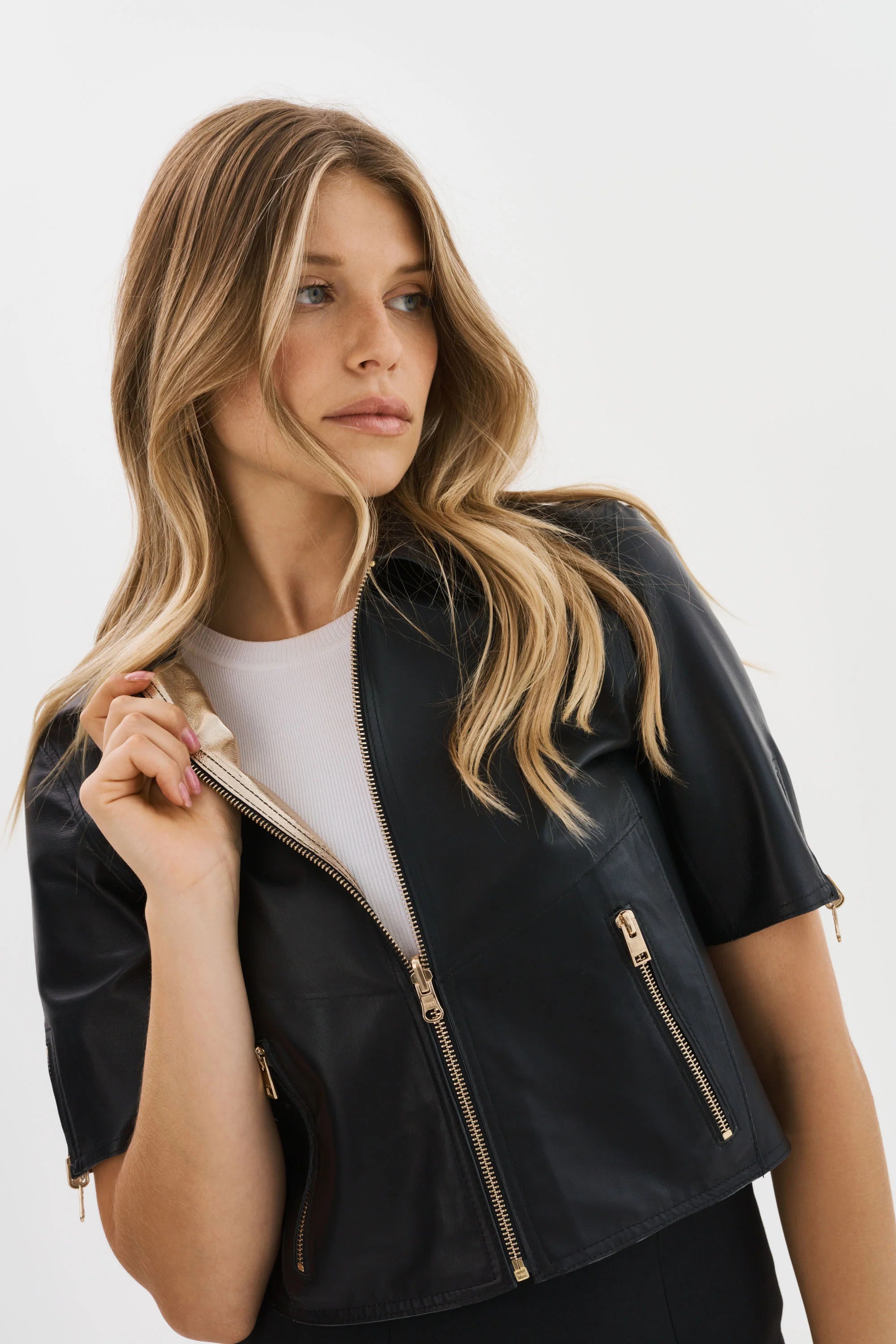 SEVANA | REVERSIBLE LEATHER JACKET - BLACK/GOLD Lamarque