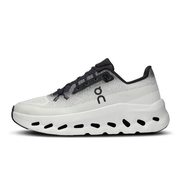 Women's Cloudtilt -  Black | Ivory ON Running