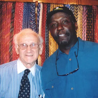 RICHARD-ROUNDTREE Lansky Bros.