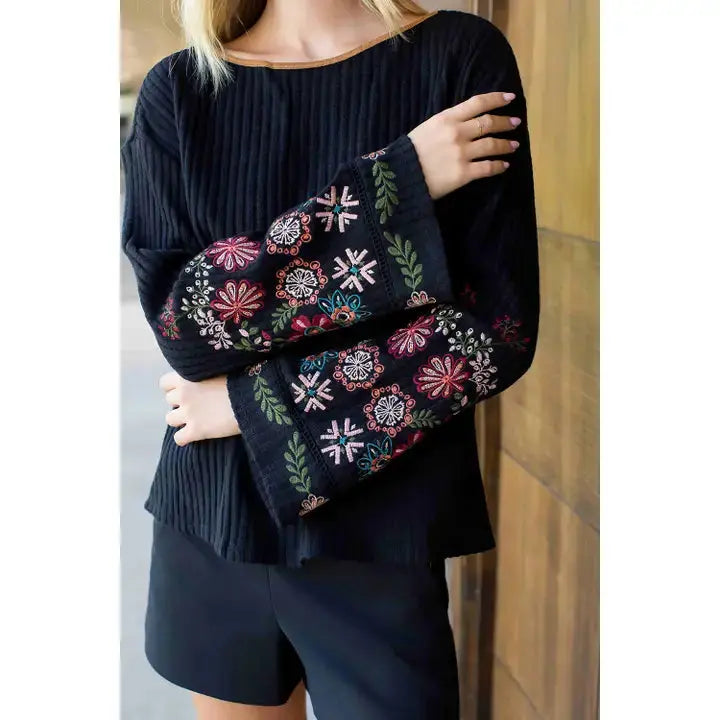 Embroidered Bell Sleeve Top THML