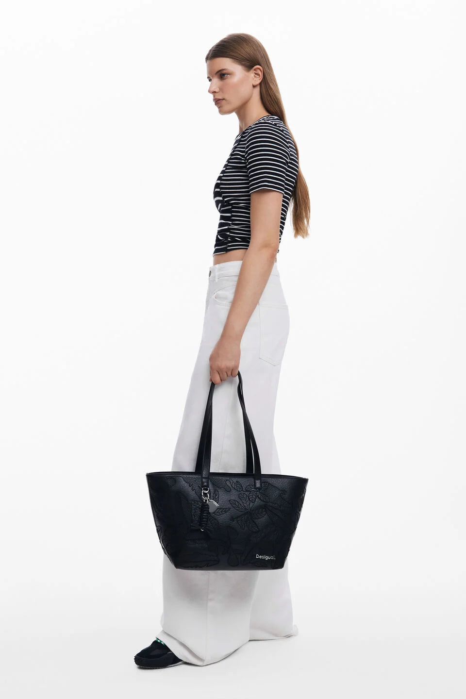 Embossed Shopper Bag Desigual.