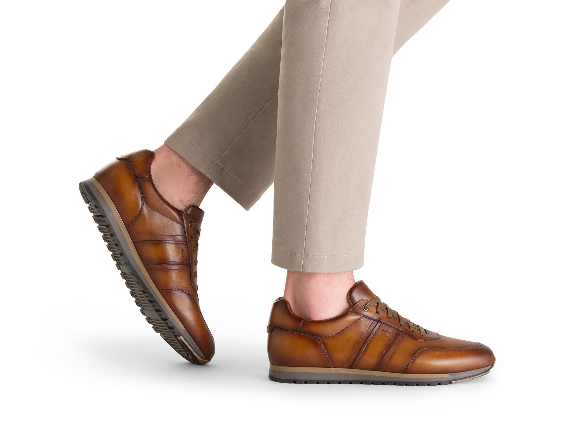 Ventura Cuero Leather Sneakers