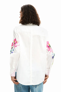 Long-sleeve pleated floral shirt