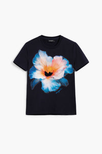 Big flower t-shirt