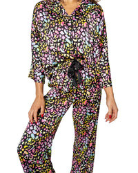 Silky Bright Animal (3/4 Sleeve w/ Pants)