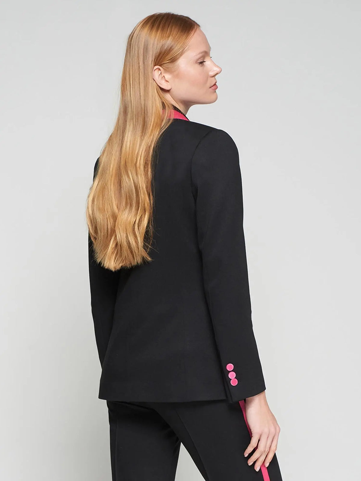Tana Black Structured Stretch Jacket Vilagallo
