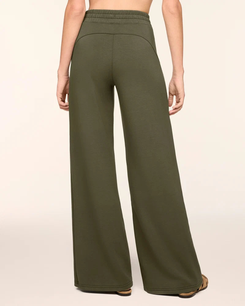 SPANX AirEssentials® Wide Leg Pant - Monstera