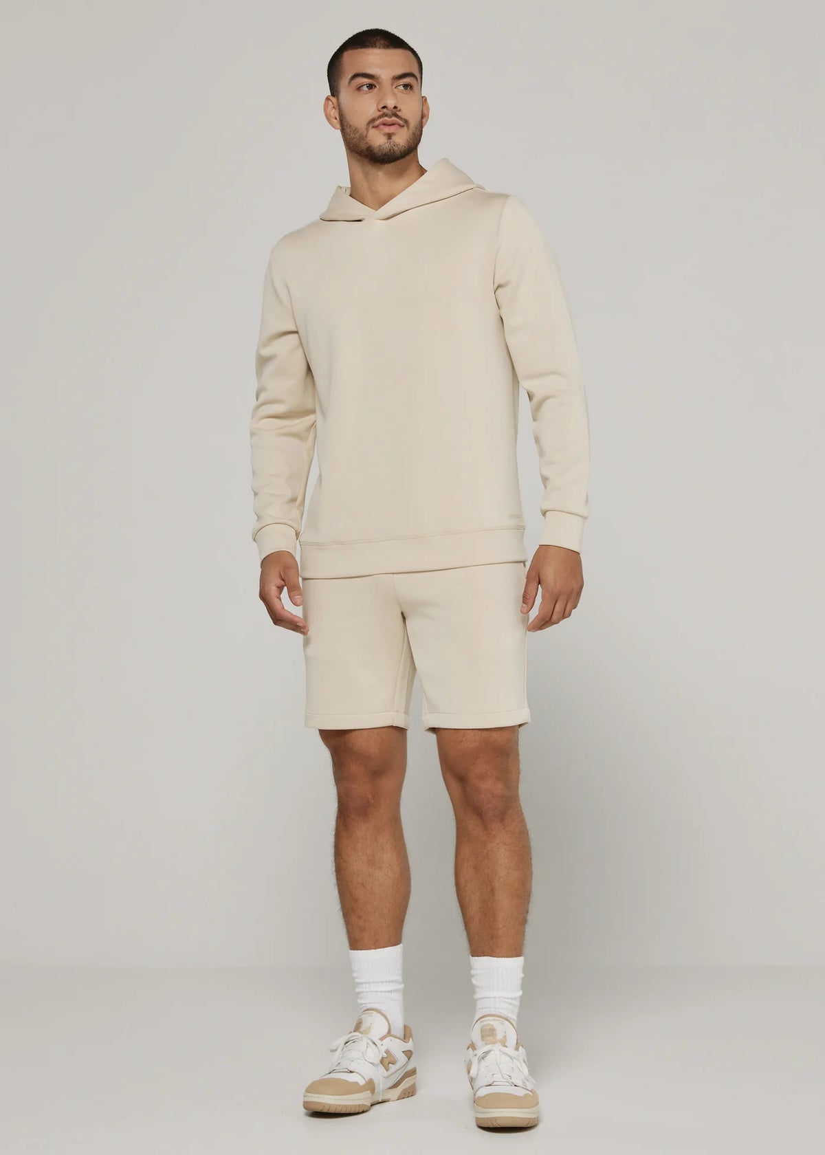 REV™ 8" Short - Beige