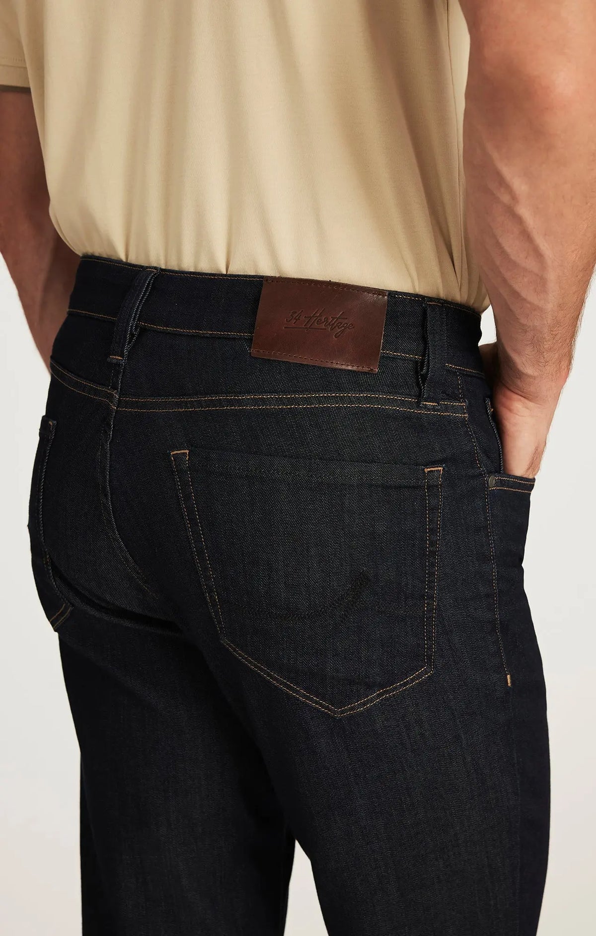 Relaxed Straight Jeans - Rinse Vintage 34 Heritage