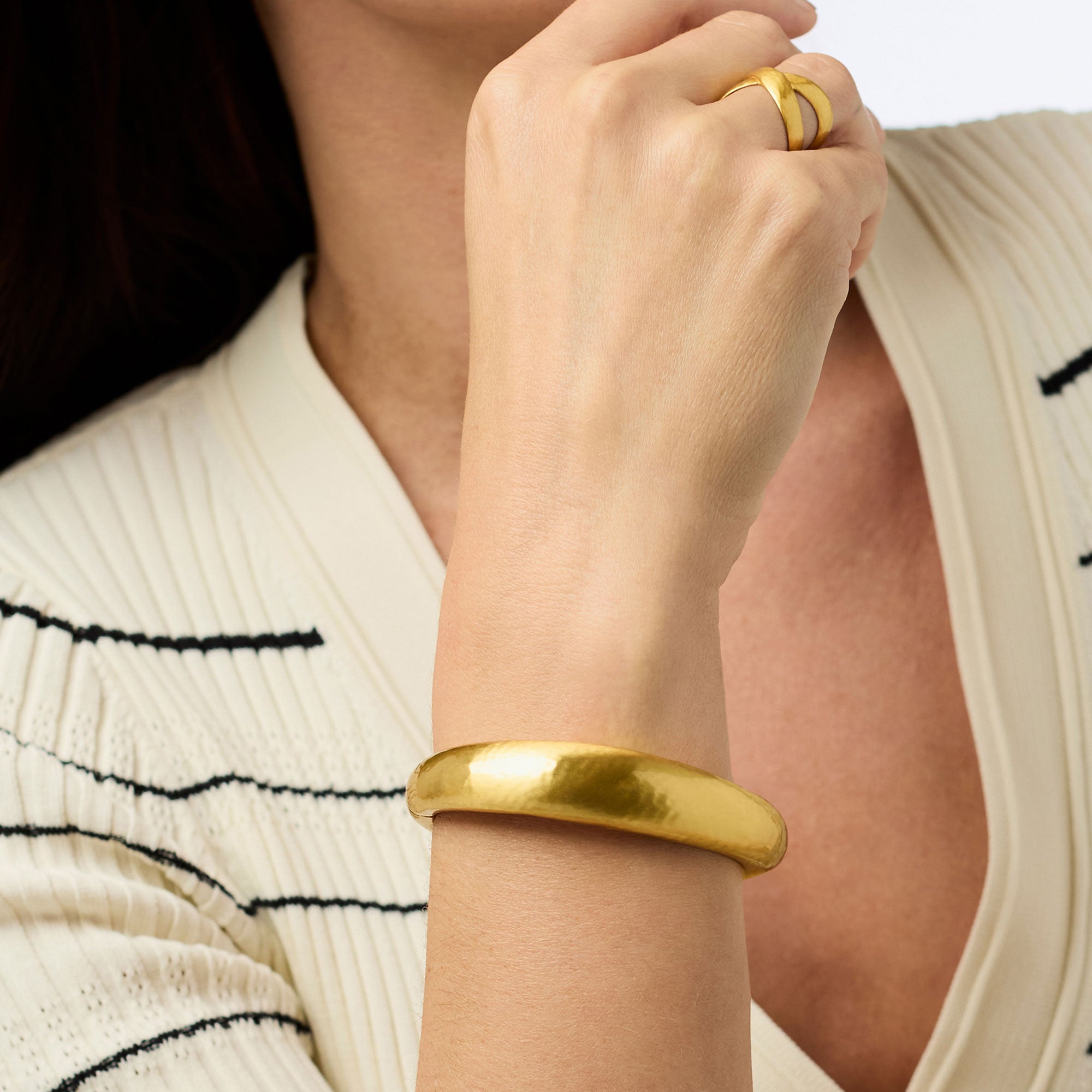 Catalina Demi Gold Hinge Bangle