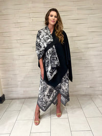 Pull Through Wrap - Black Toile