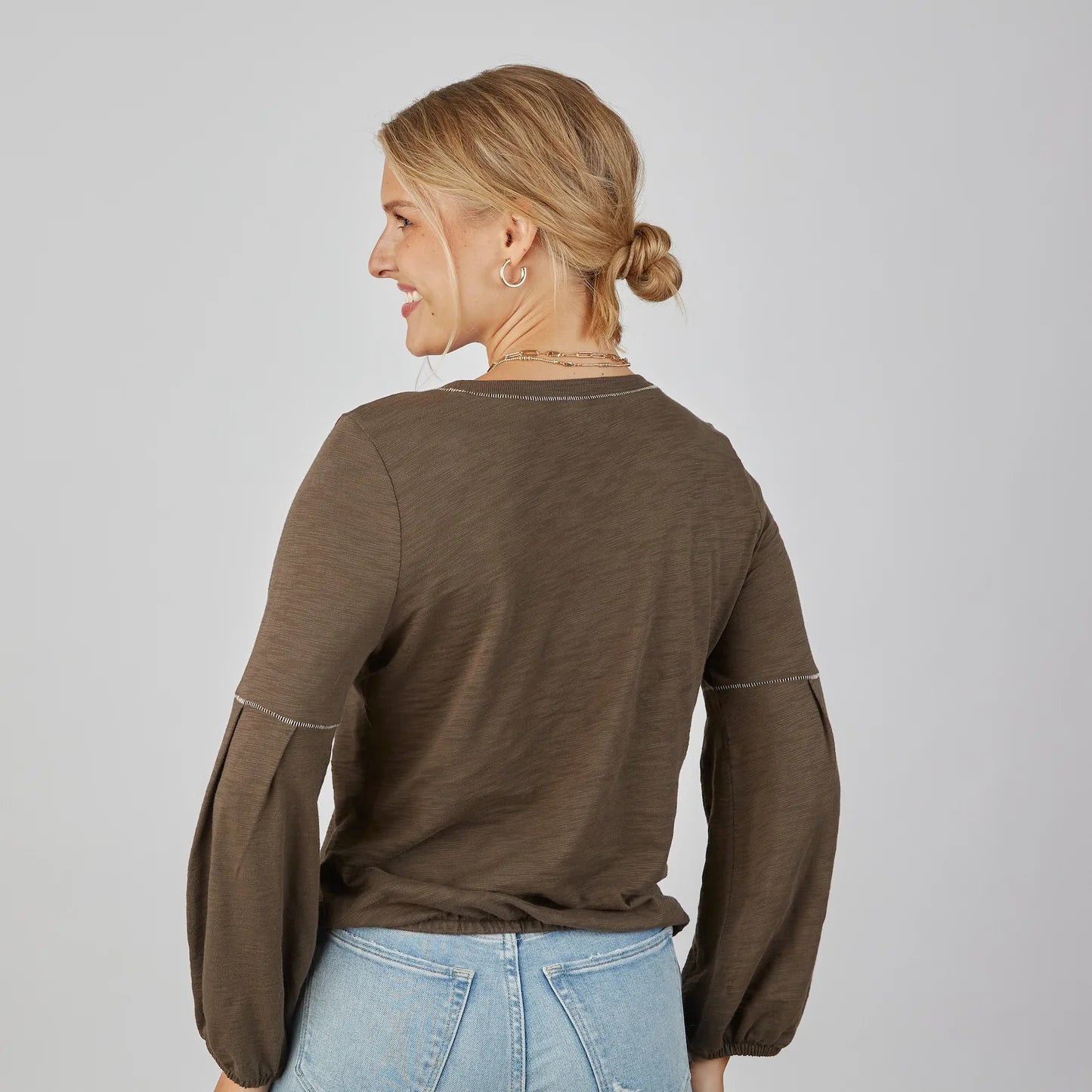 English Popover Top in Espresso Brown