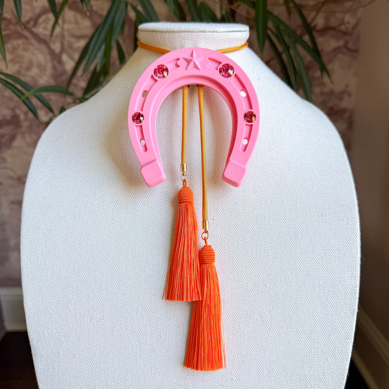 Lucky Horseshoe Bolo Bubblegum Pink
