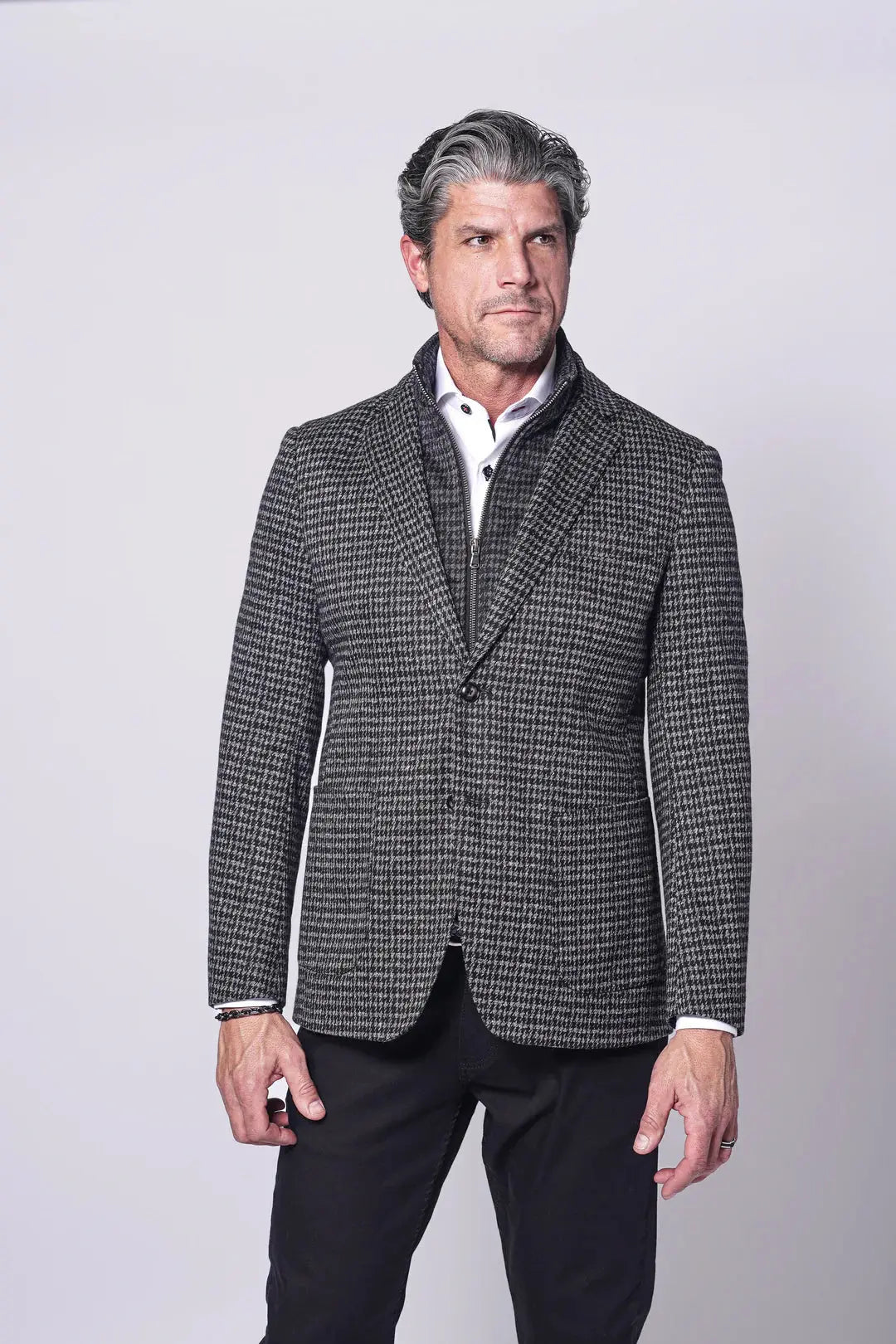 INVERNO JACKET IN GREY 7 Downie St.