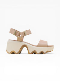Kinetic™ Aura Y-Strap Women's Sandal