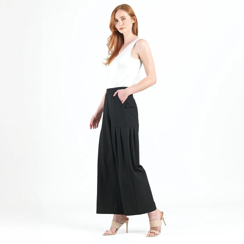 Pleated Wide Leg Pocket Pant - Black