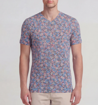 Maze Floral Field Coral Vneck Tee