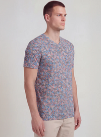 Maze Floral Field Coral Vneck Tee