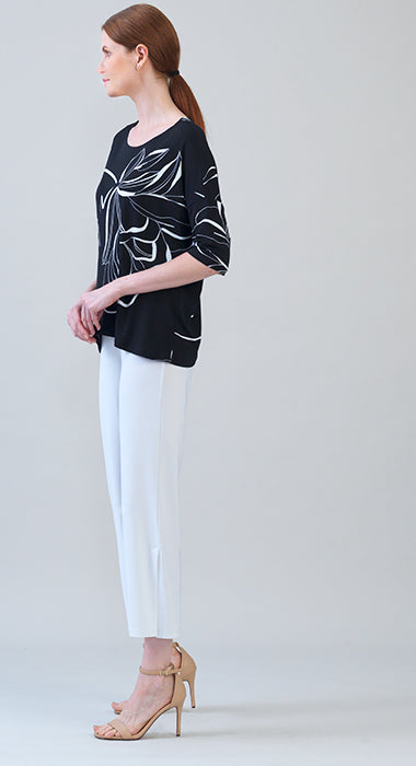 Loose Cut Half Sleeve Top - Floral Outline