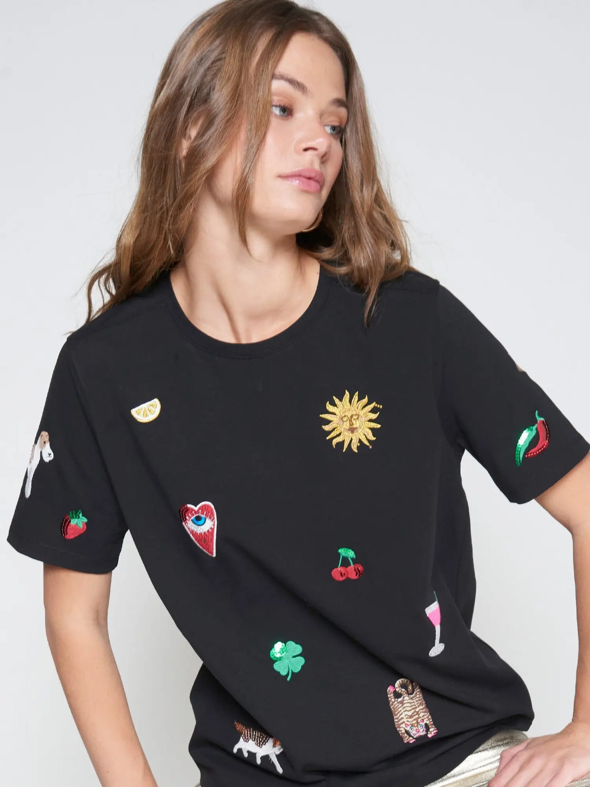 Amalia Black Embroidered T-Shirt Vilagallo